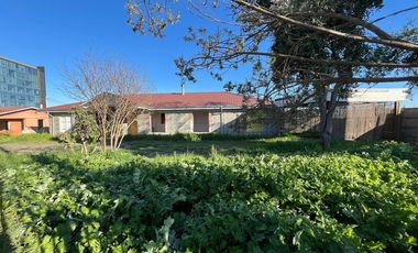 SE ARRIENDA CASA Y CONTRUCCION LAS RASTRAS