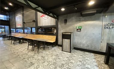 SE VENDE EXCELENTE LOCAL COMERCIAL DE 2 NIVELES