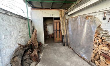 SE VENDE CASA 2 SUR N° 698 , CASA 25 TALCA