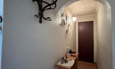 SE VENDE CASA 2 SUR N° 698 , CASA 25 TALCA