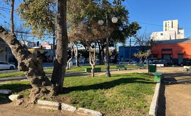 SE VENDE CASA 2 SUR N° 698 , CASA 25 TALCA