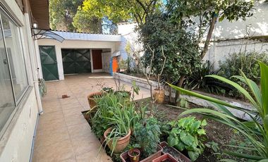 SE VENDE CASA 2 SUR N° 698 , CASA 25 TALCA