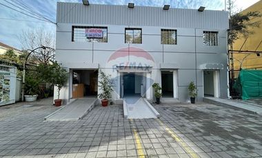 Arriendo Local Comercial 200 m Ñuñoa