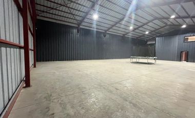 Se arriendan bodegas 510 m2, y 492 m2 como nuevas