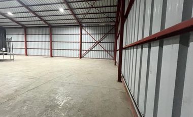 Se arriendan bodegas 510 m2, y 492 m2 como nuevas