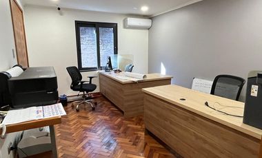 SE VENDEN OFICINAS CON GALPON COMO NUEVAS