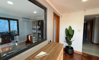 SE VENDEN OFICINAS CON GALPON COMO NUEVAS