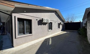 SE VENDEN OFICINAS CON GALPON COMO NUEVAS