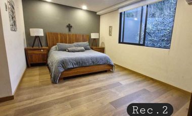Excelente casa con muy buena ubicación