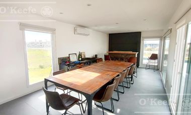 Casa en venta  de 5 ambientes  en Barrio Cerrado Villalobos de Hudson Berazategui