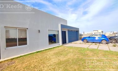 Casa en venta  de 5 ambientes  en Barrio Cerrado Villalobos de Hudson Berazategui