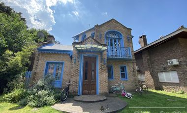 CASA EN VENTA EN COUNTRY EL PATO