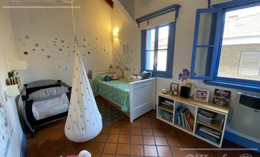 CASA EN VENTA EN COUNTRY EL PATO