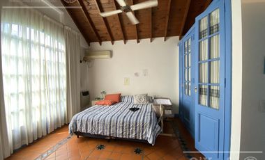 CASA EN VENTA EN COUNTRY EL PATO