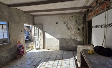 Casa en J.B. Vago al 600, Temperley Oeste