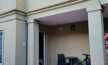 En Venta - Hermoso Duplex 4 ambientes en Ezpeleta