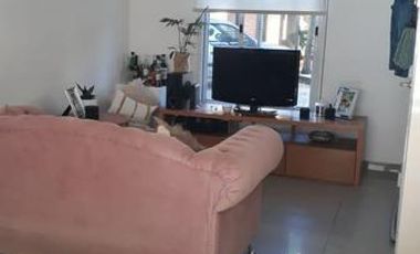 Casa Duplex en Venta 4 Ambientes con Cochera - Quilmes Oeste