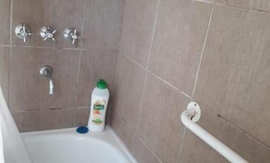 EN VENTA CASA DUPLEX 4 AMBIENTES- QUILMES OESTE