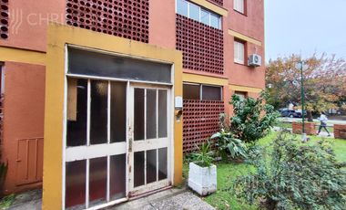 Departamento de 3 dormitorios en  venta en Av. Gral. Paz casi Av. Galicia.
