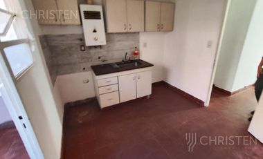 Departamento de 3 dormitorios en  venta en Av. Gral. Paz casi Av. Galicia.