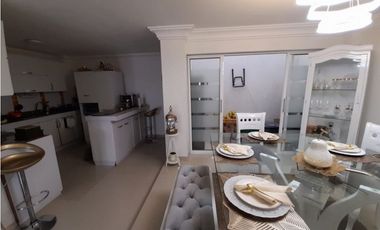 Las Mercedes - Casa en venta