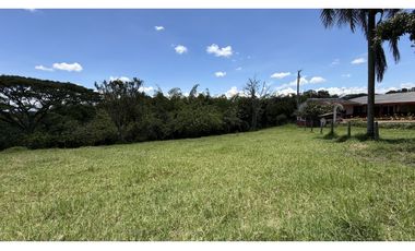VENTA DE FINCA EN MONTENEGRO, QUINDO, COLOMBIA