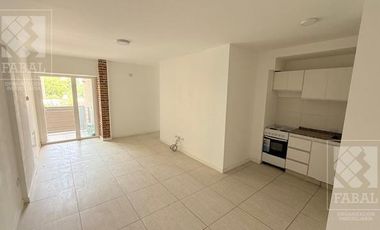 Departamento venta centro, 1 dormitorio, baño y balcón