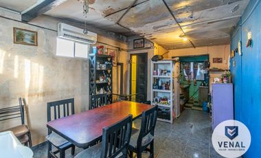 Venta PH 8 ambientes a Refaccionar, 2 plantas 4 dormitorios multifamiliar Villa Ballester
