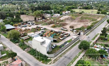 Predio en alquiler de 10.000 m2 con 500 m2 de oficinas - Uso logístico