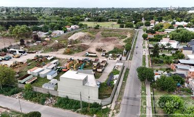 Predio en alquiler de 10.000 m2 con 500 m2 de oficinas - Uso logístico