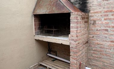 ALQUILER DUPLEX 2 DORMITORIOS CENTENARIO