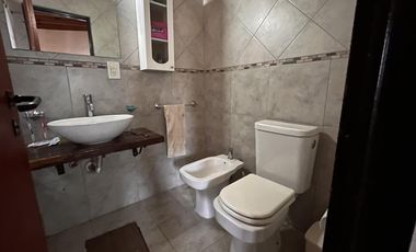 Dúplex en venta Barrio Artalaz Colón