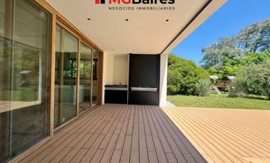 Casa a estrenar en venta en Saint Thomas Este-Oeste