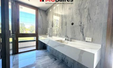 Casa a estrenar en venta en Saint Thomas Este-Oeste