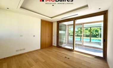 Casa a estrenar en venta en Saint Thomas Este-Oeste