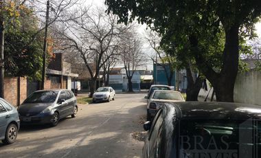 GALPON Zona industrial - 500m2* Olivos