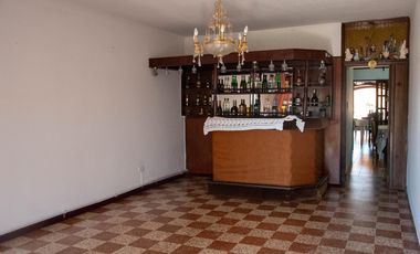 Venta Casa 8 ambientes en Posadas