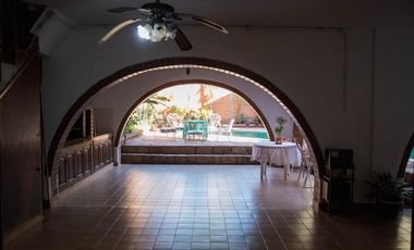 Venta Casa 8 ambientes en Posadas