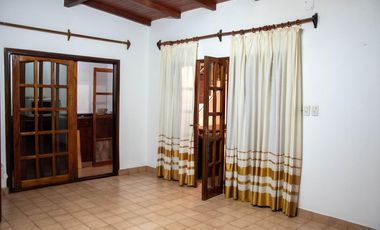 Venta Casa 8 ambientes en Posadas