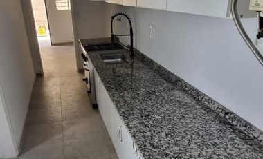 ALQUILER CASA 1 DORMITORIO CON PATIO