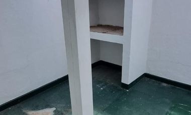 ALQUILER CASA 1 DORMITORIO CON PATIO