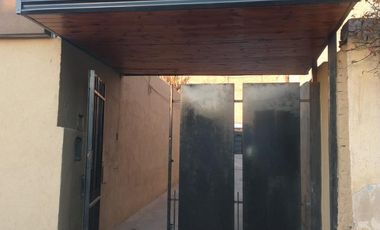 ALQUILER CASA 1 DORMITORIO CON PATIO