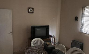 SANTILLI - E. ZEBALLOS 130 - Temperley Este