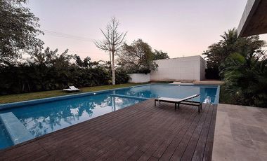 Departamento en renta sin muebles Enso San Antonio Cucul