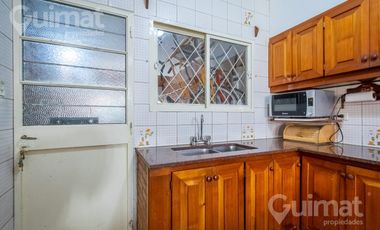 Casa 5 ambientes en 2 plantas Ramos mejia Excelente ubicacion