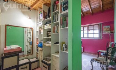 Casa 5 ambientes en 2 plantas Ramos mejia Excelente ubicacion