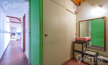 Casa 5 ambientes en 2 plantas Ramos mejia Excelente ubicacion