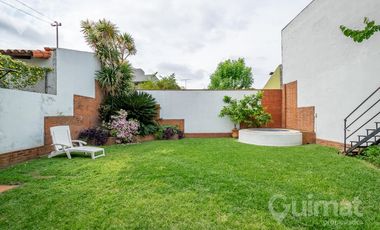 Casa 5 ambientes en 2 plantas Ramos mejia Excelente ubicacion