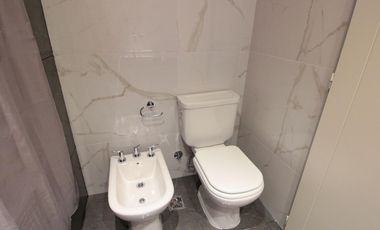 Piso 3 Ambientes amueblado con balcóny amenitis en Parque Rivadavia Caballito