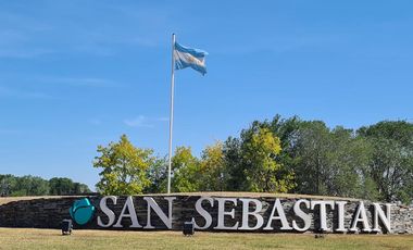 Lote a laguna Area 8